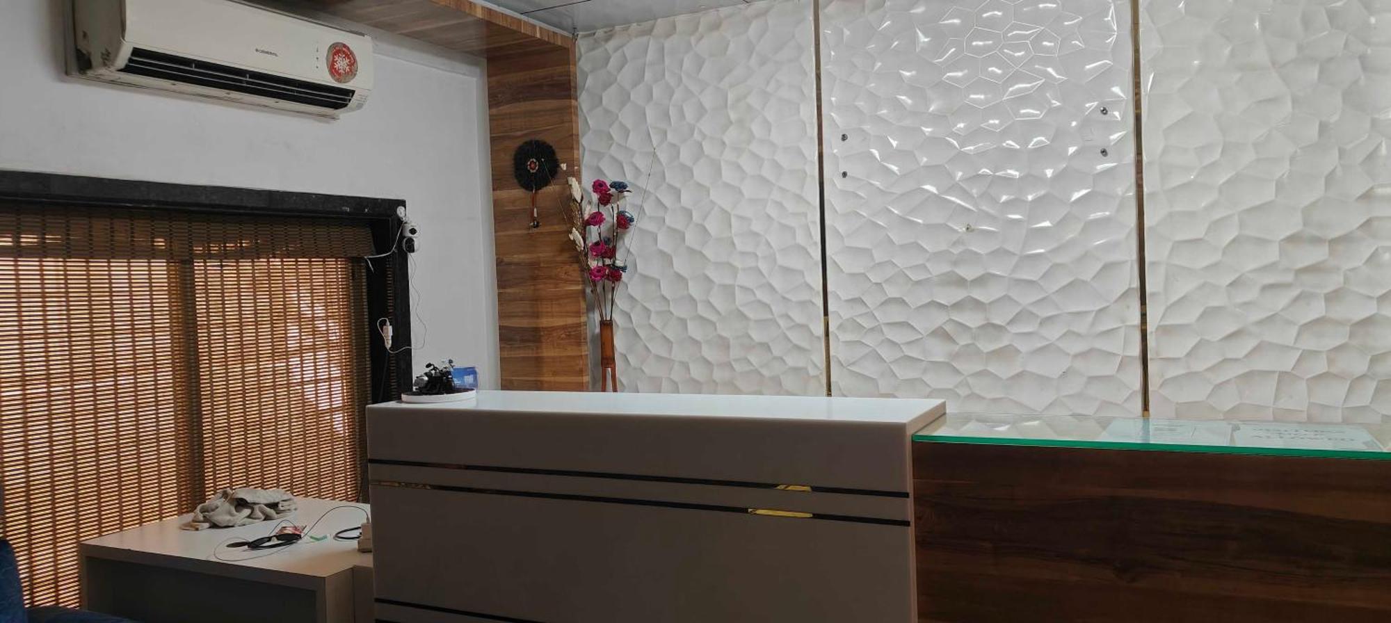 O Jk Hotel 3*